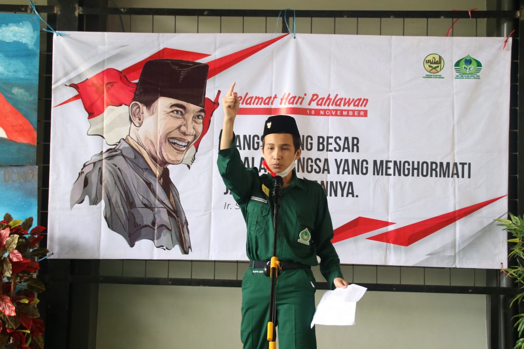 Lomba Orasi Internal Hari Pahlawan